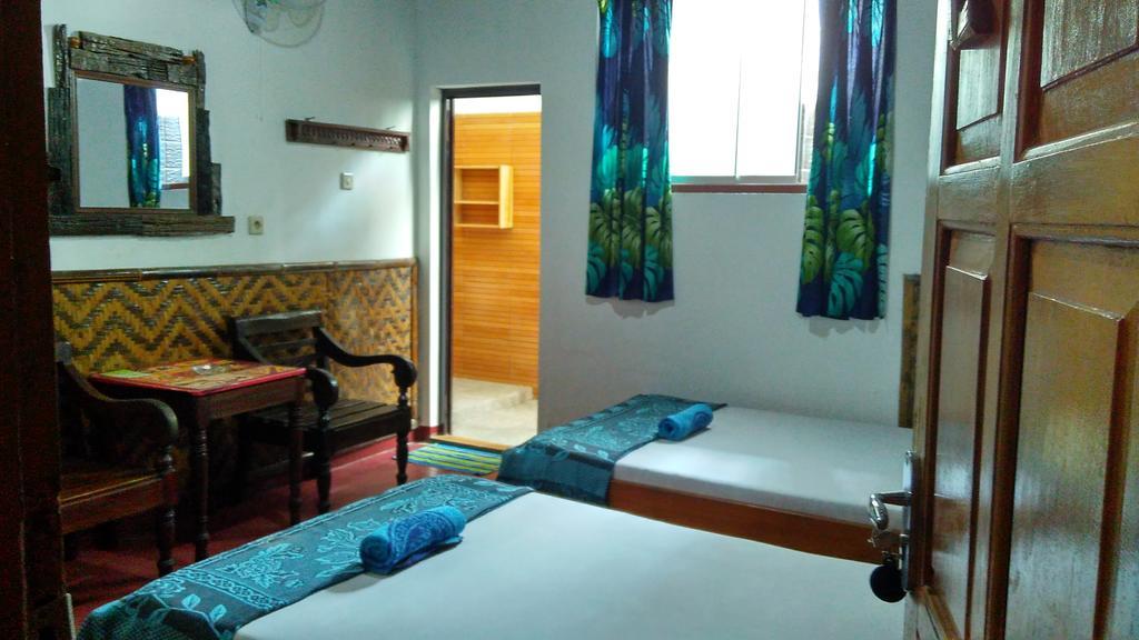 Mini Tiga Homestay Pangandaran Exterior foto